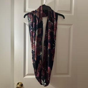 Black/purple floral scarf